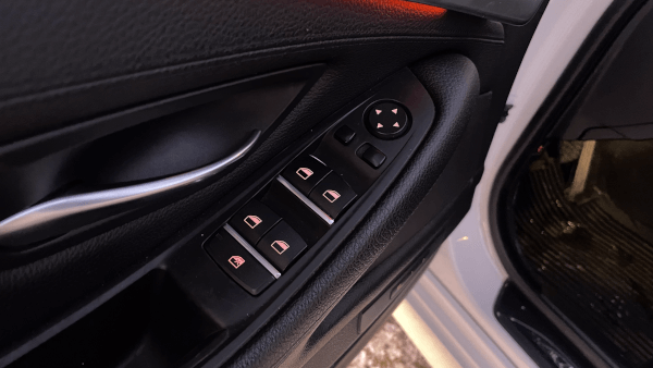 BMW 5 XDrive 2016 (фото 13)
