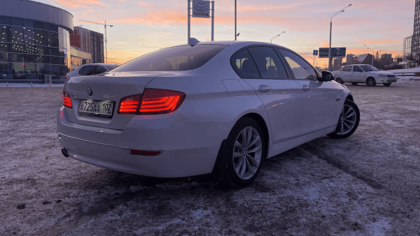 BMW 5 XDrive 2016 (фото 10)