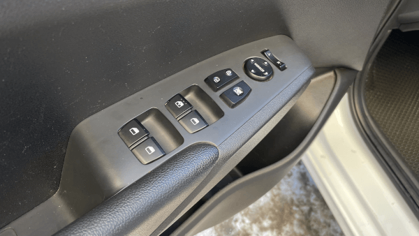 Hyundai Solaris Comfort 2021 (фото 12)