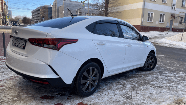 Hyundai Solaris Comfort 2021 (фото 8)