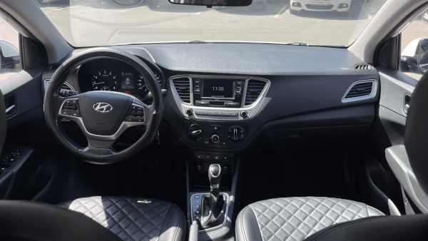 Hyundai Solaris Elegance 2020 (фото 9)